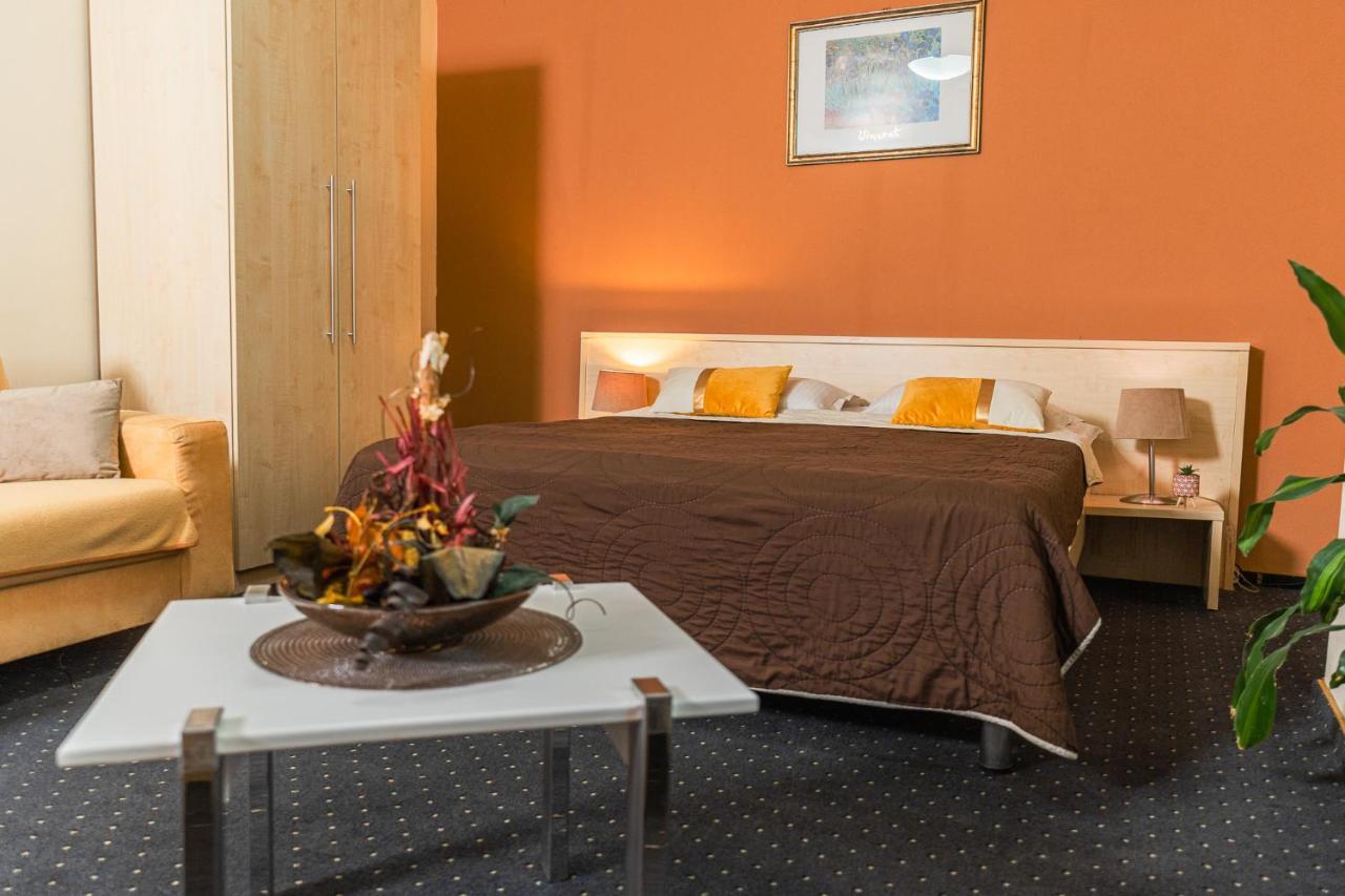 Hotel Pacific Temešvár Exteriér fotografie