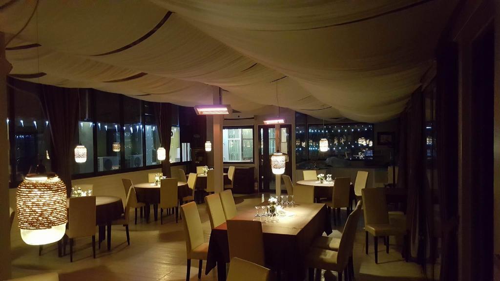 Hotel Pacific Temešvár Exteriér fotografie